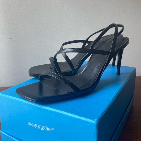 Zara classic black leather high heel strappy sandal | EU 41, US 9.5 - Picture 4 of 5